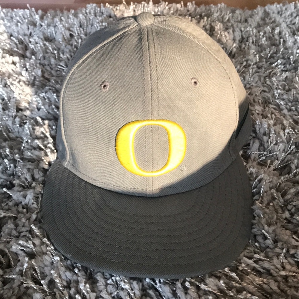 Oregon ducks nike hat
